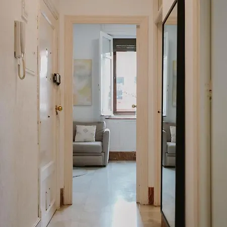 Apartment Bright And Cozy-1bd 1bth & 2bd 1bth- La Giralda *