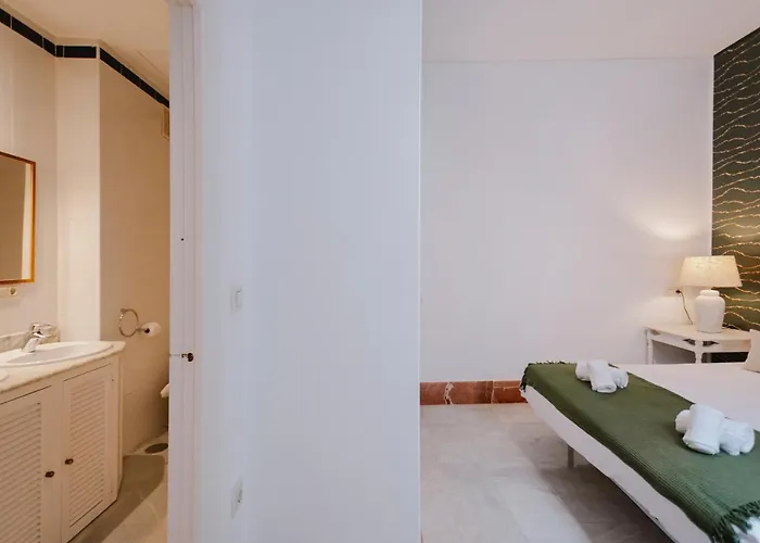 Bright And Cozy-1bd 1bth & 2bd 1bth- La Giralda סביליה