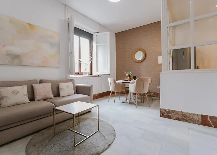 דירה Bright And Cozy-1bd 1bth & 2bd 1bth- La Giralda