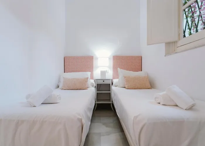 דירה Bright And Cozy-1bd 1bth & 2bd 1bth- La Giralda סביליה